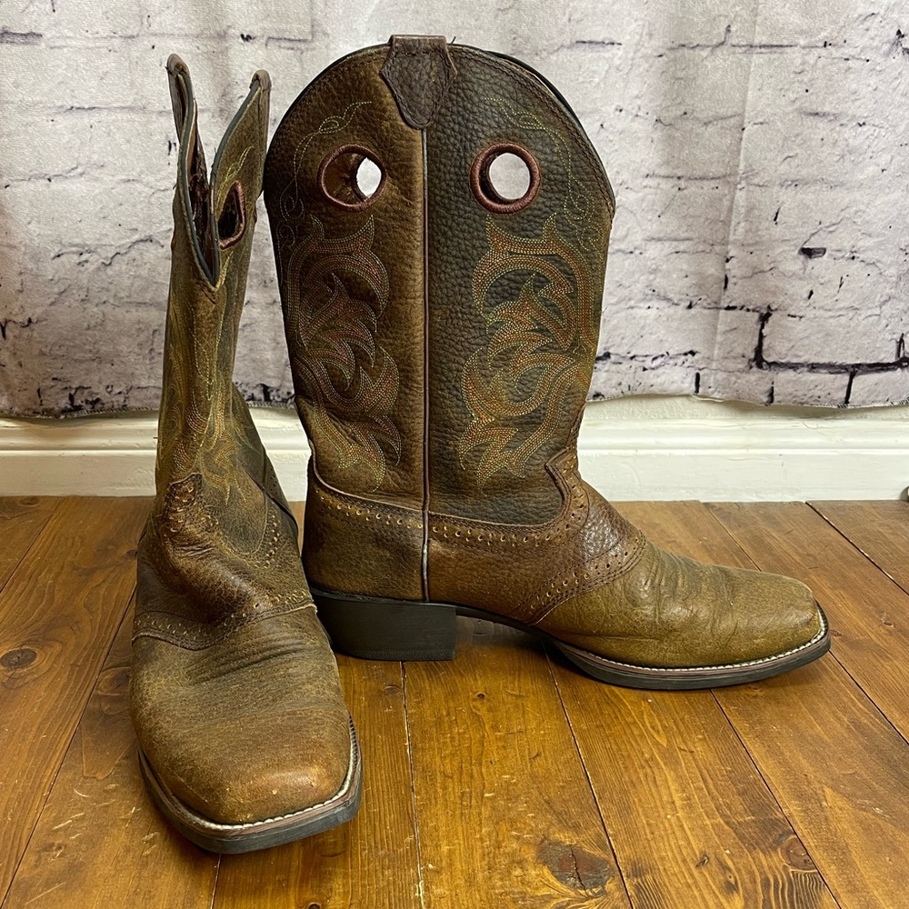 Justin Boots Brown Distressed Leather Cowboy Boots with Pull Holes